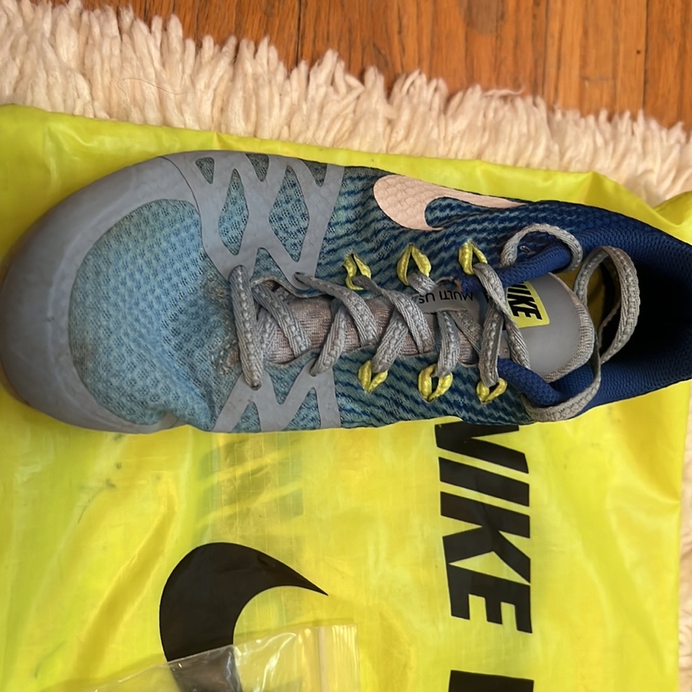 Track shoes! - Picture 2 of 6
